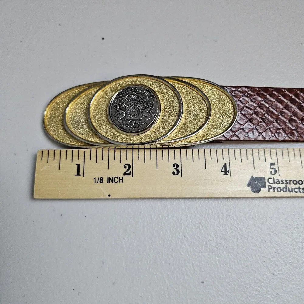 Latvijas‎ Republika 2 Lati 1925 Coin In Gold Tone Medallion Buckle & Brown Belt